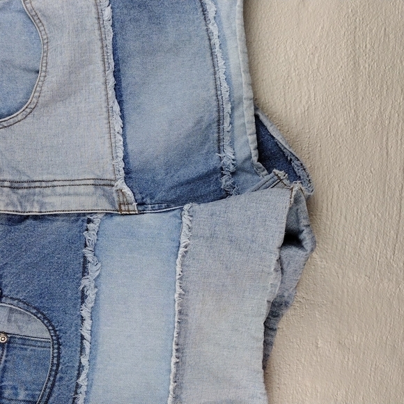 L.A. Blues Vintage Blue Medium Wash Two Tone High Rise Five Pocket Jean Short - Picture 3 of 13